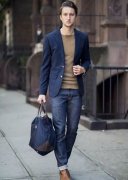 西裝搭配牛仔褲好看嗎？