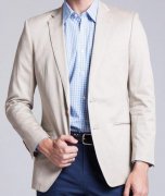 如何才能穿好定制休閑西裝？要注意哪些方面？