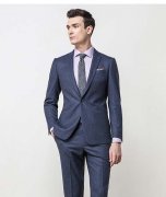 婚禮西裝定制多少錢一套？結(jié)婚西服定做指南